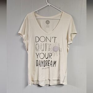 Life Is Good Dont Quit Your Daydream Tshirt Unused